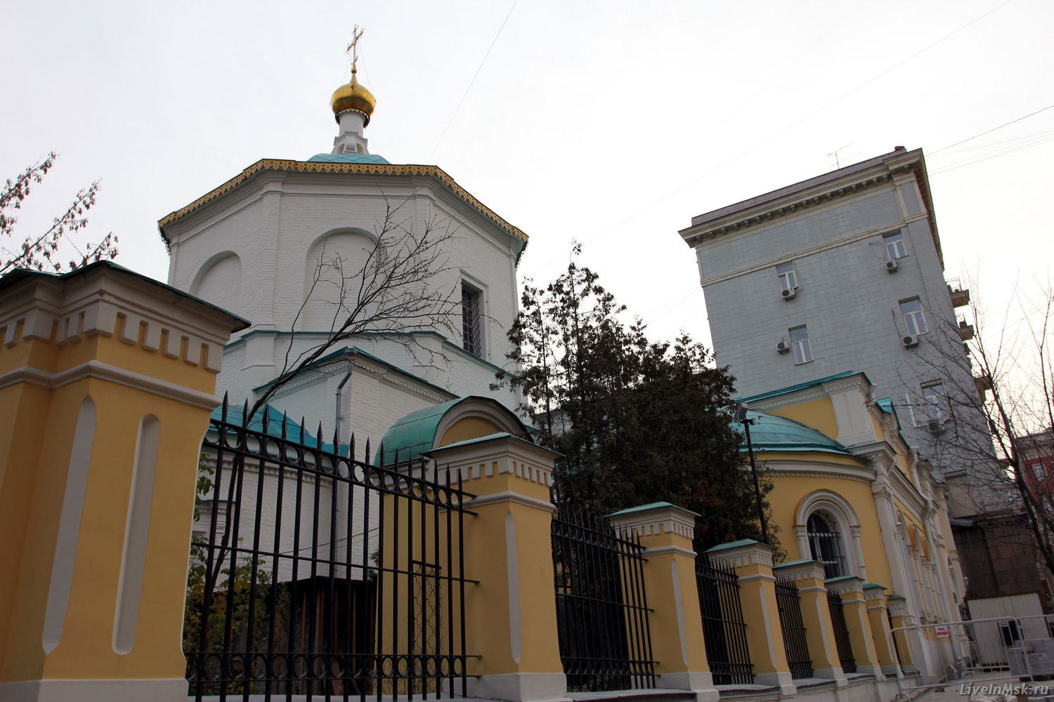 Церковь Благовещения Косьмы и Дамиана в Шубине, фото 2014 года