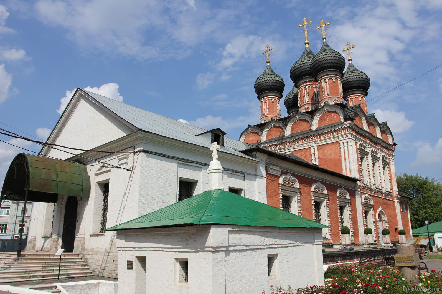 Высоко-Петровский монастырь, фото 2015 года