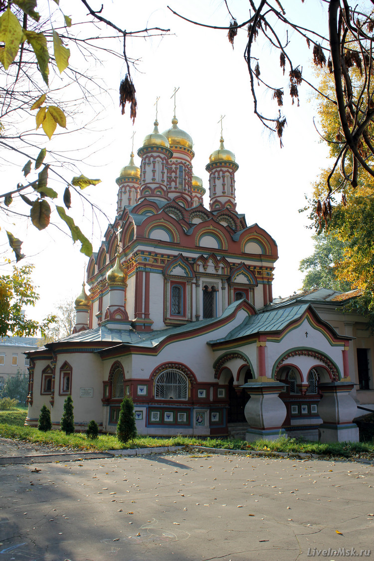 Никольская церковь на Берсеневке, фото 2013 года