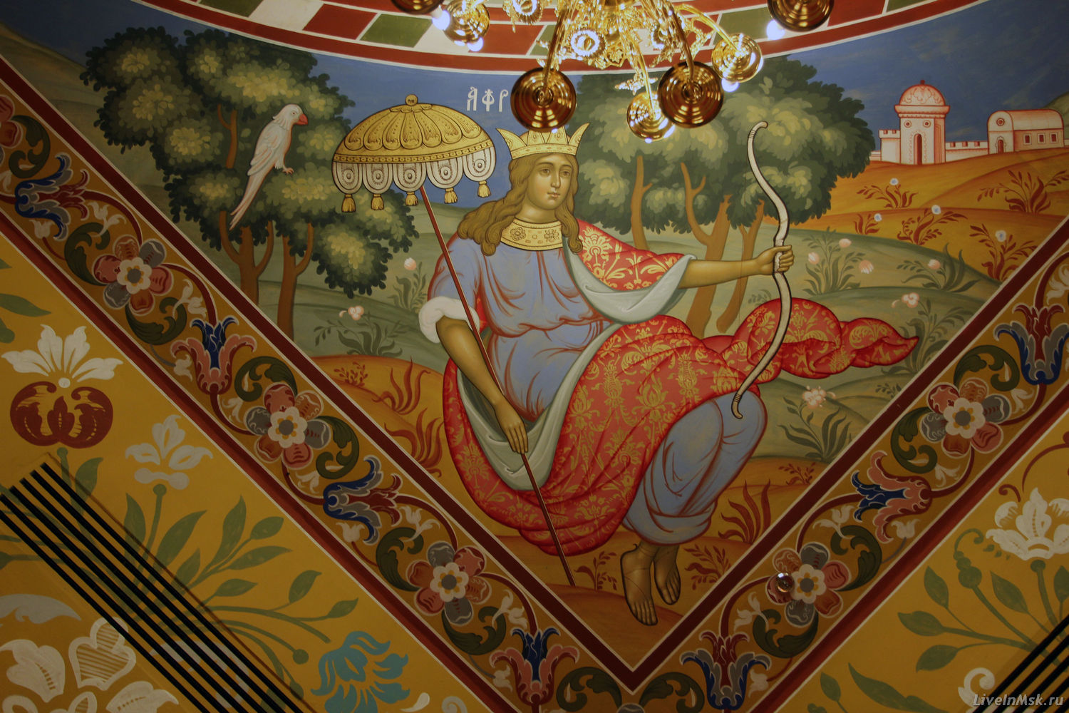 Фрагмент росписи потолка столовой палаты
