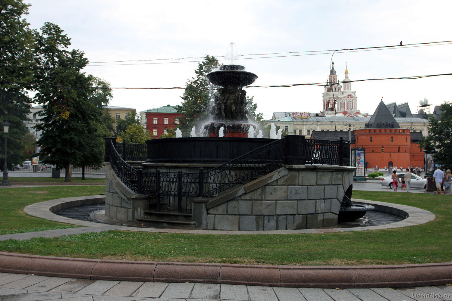 Водоразборный фонтан скульптора И.П. Витали