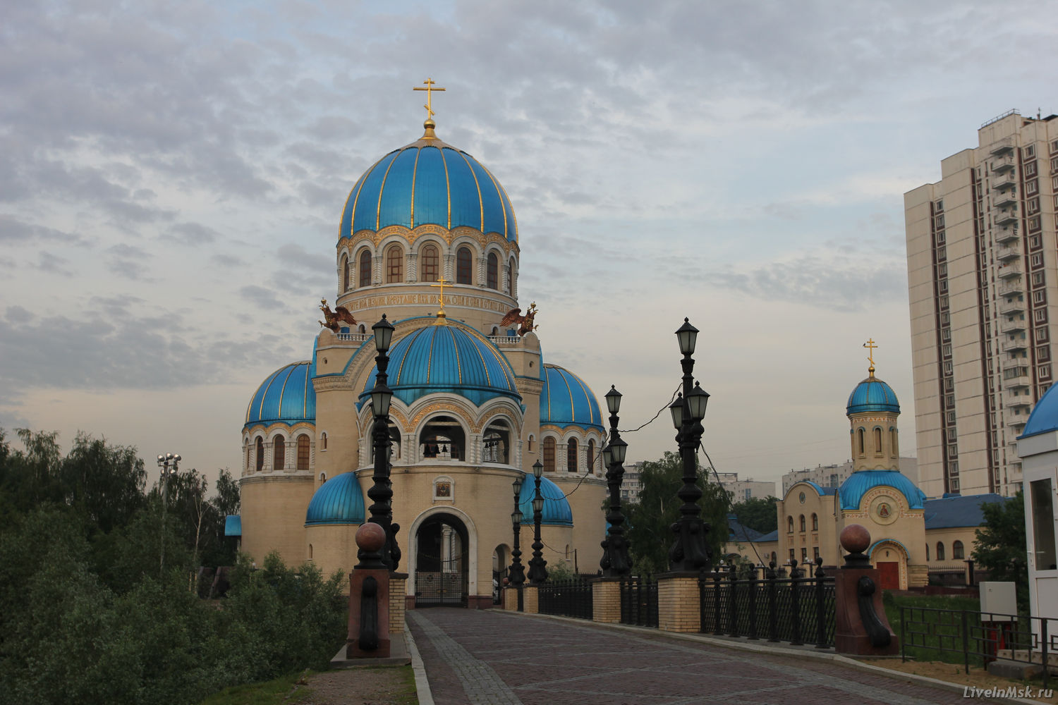 Троицкий храм на Борисовских прудах, фото 2014 года