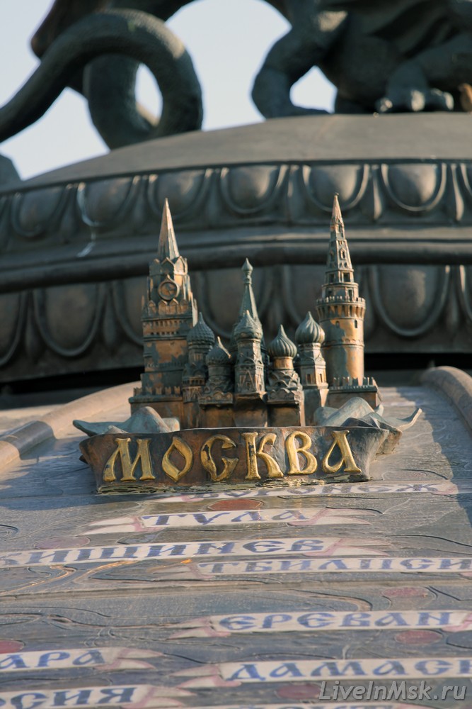 Образ Москвы на ТЦ «Охотный Ряд»