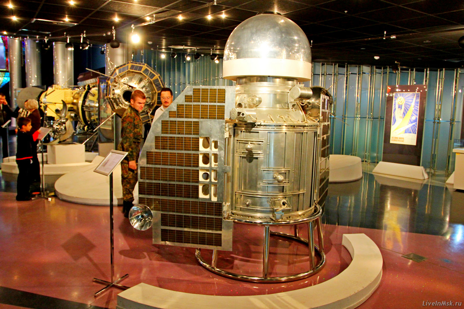 Макет автоматической станции Венера-1