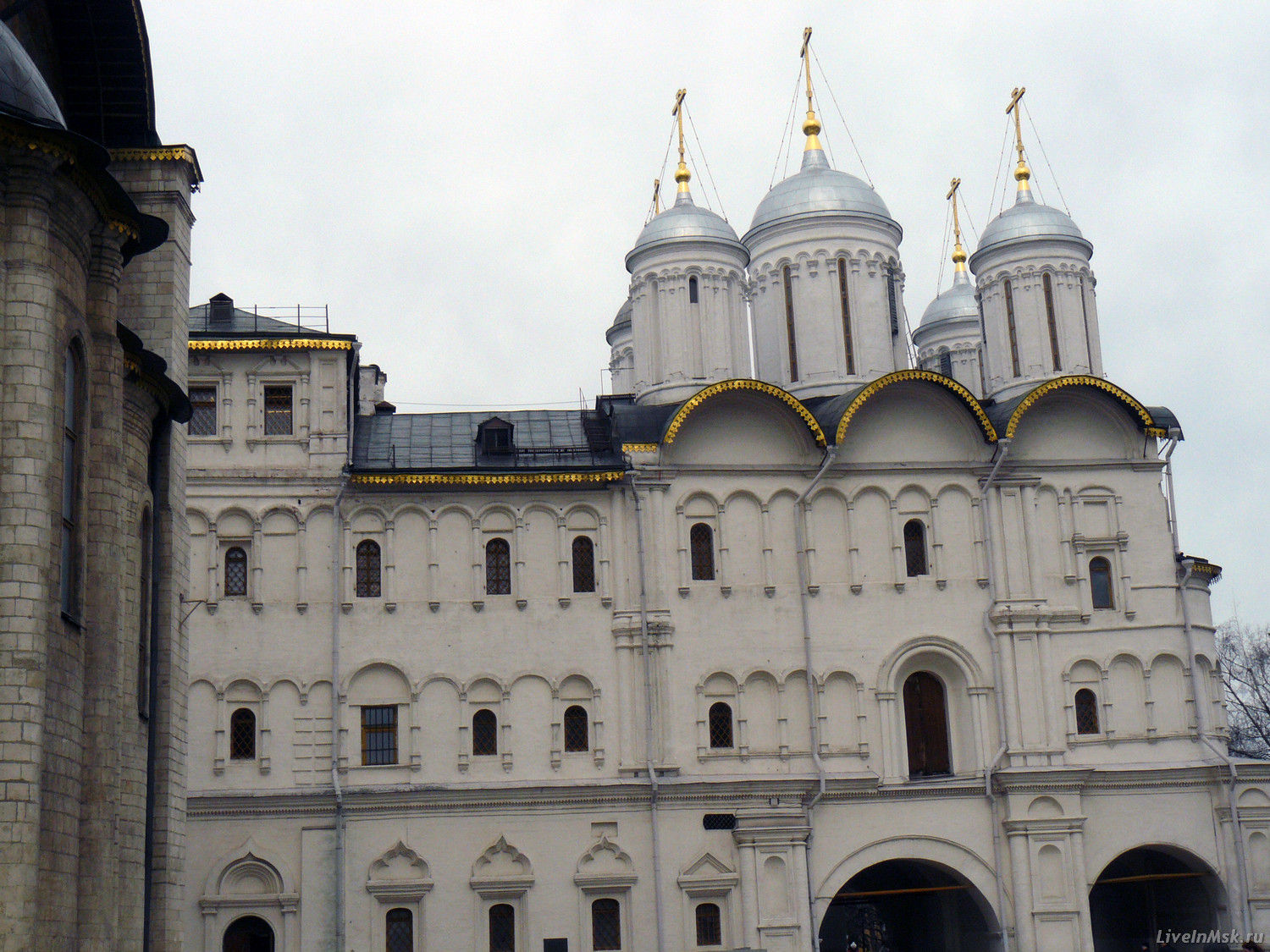 Патриаршие палаты с церковью Двенадцати апостолов, фото 2014 года