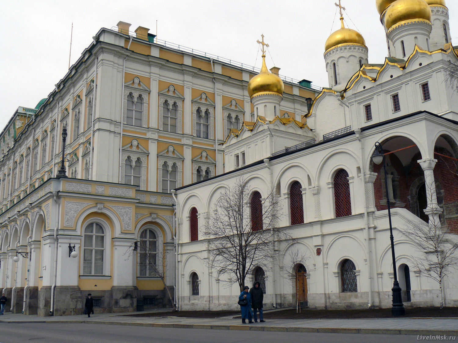 Большой Кремлевский дворец и Благовещенский собор