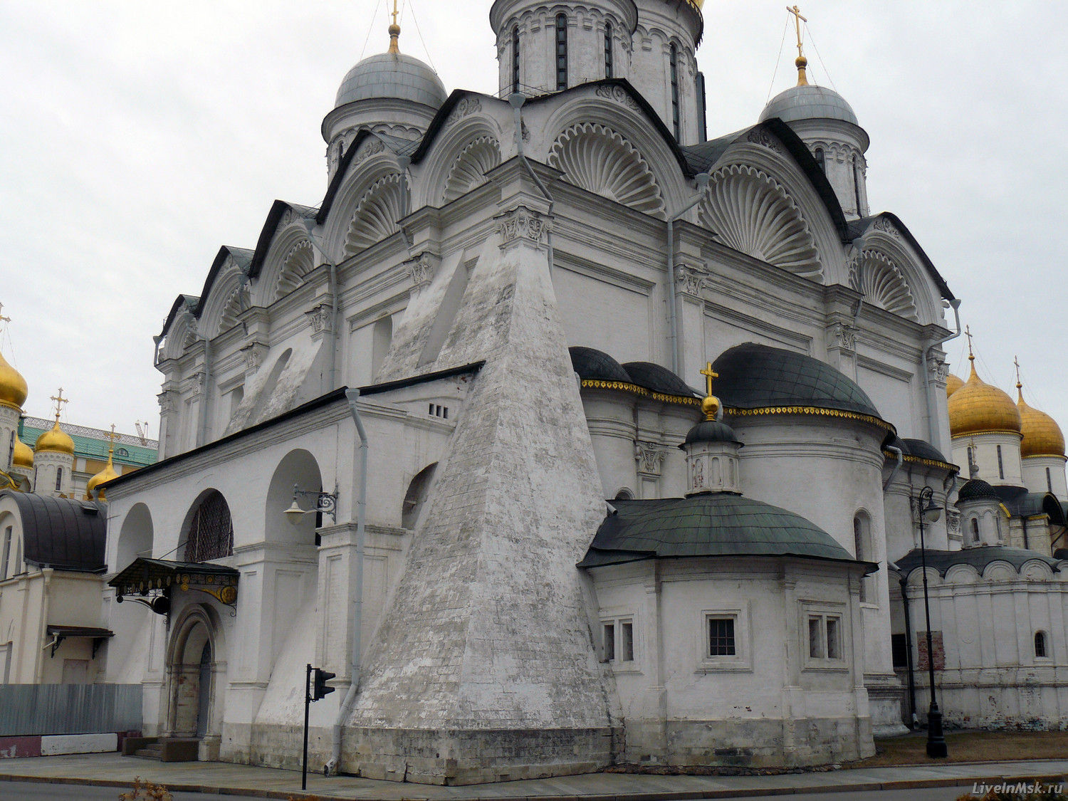 Архангельский собор Московского Кремля, фото 2014 года