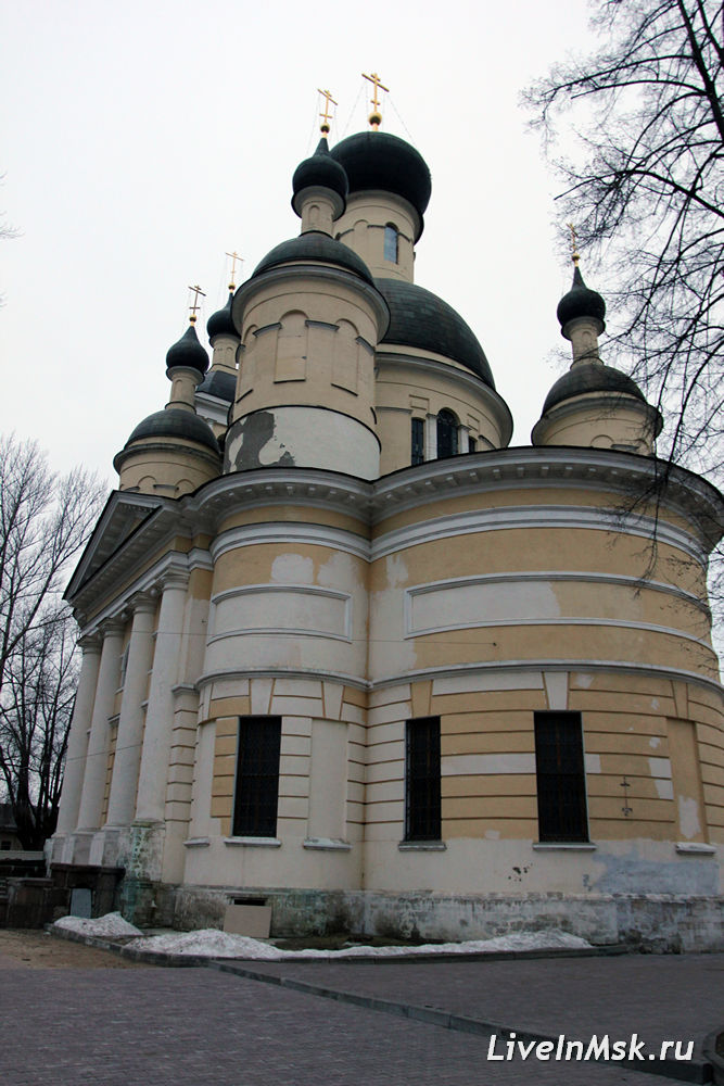 Введенская церковь