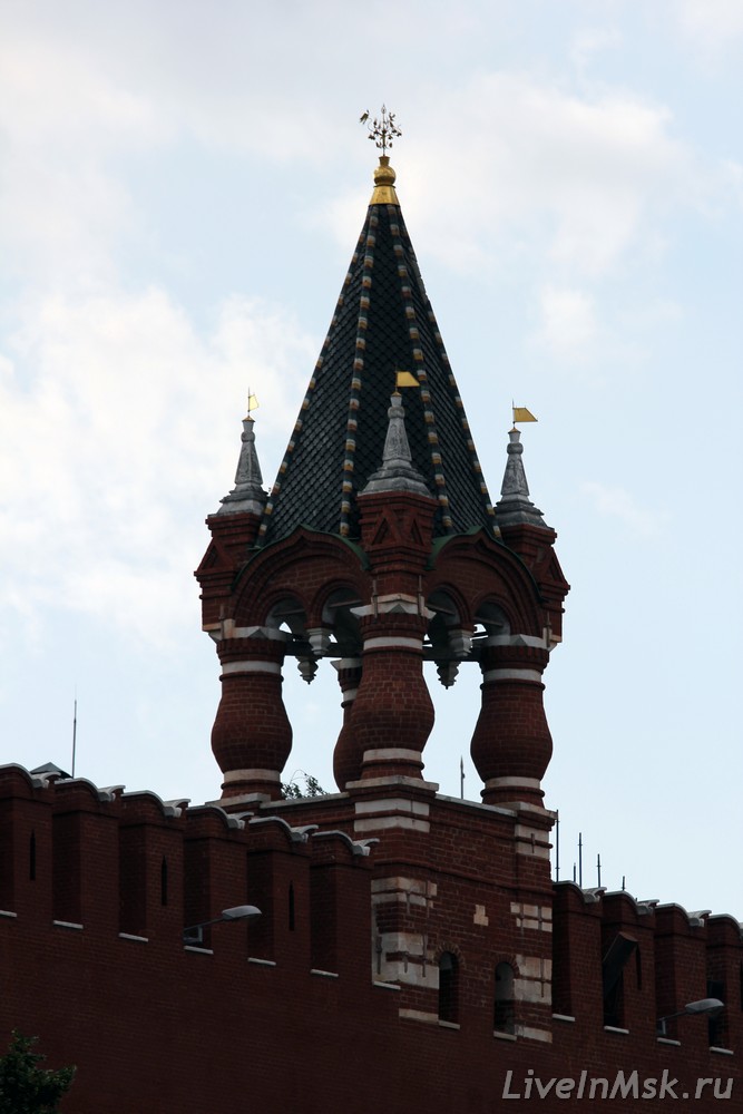 Царская башня Московского Кремля, фото 2015 года