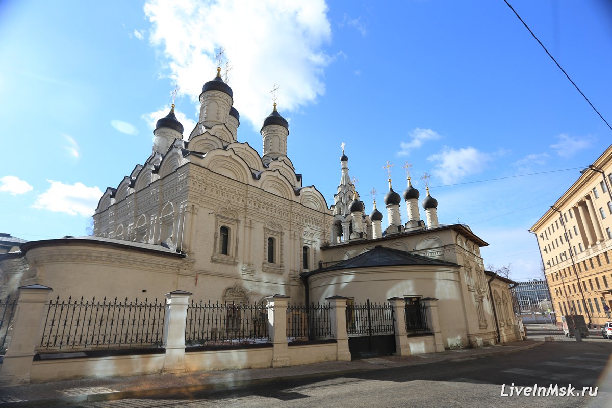 Храм Знамения иконы Божией Матери за Петровскими воротами, фото 2019 года