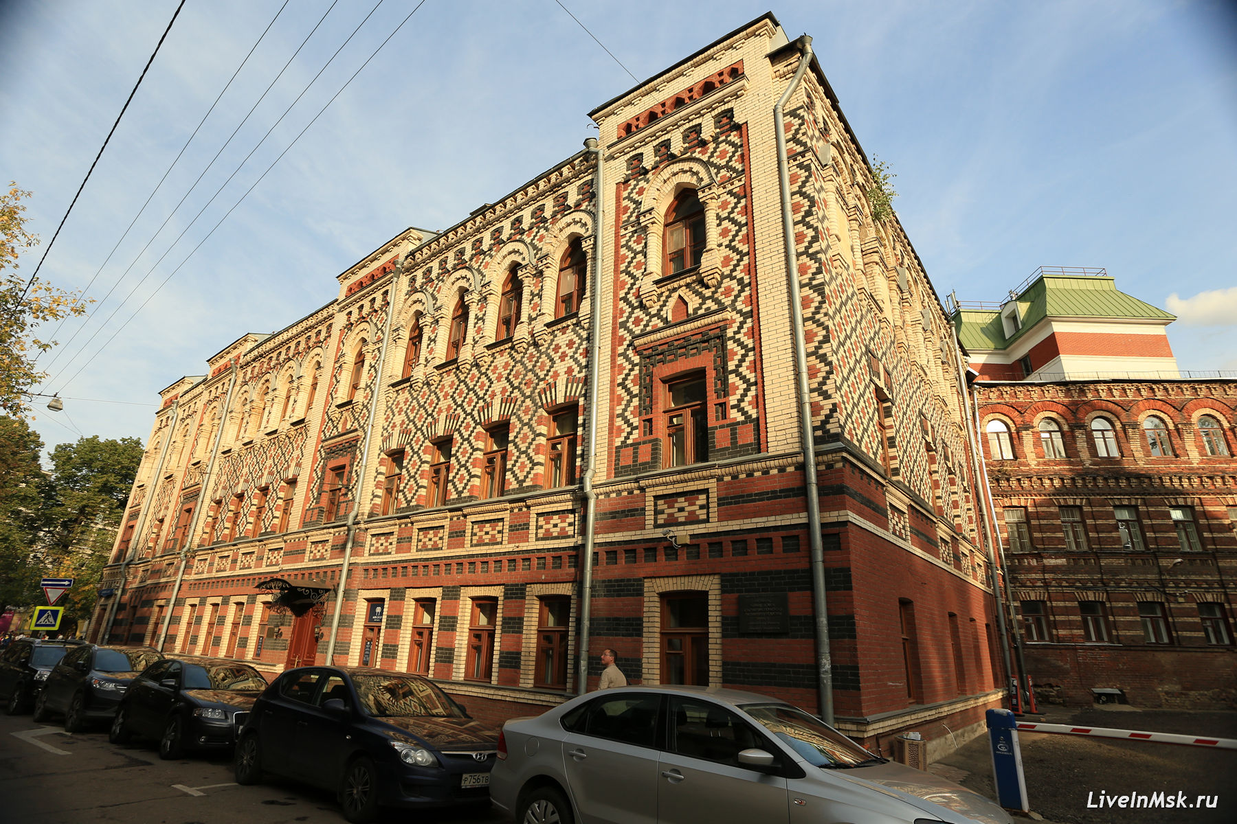 Подворье Церкви Сергия Радонежского в Крапивниках, фото 2014 года