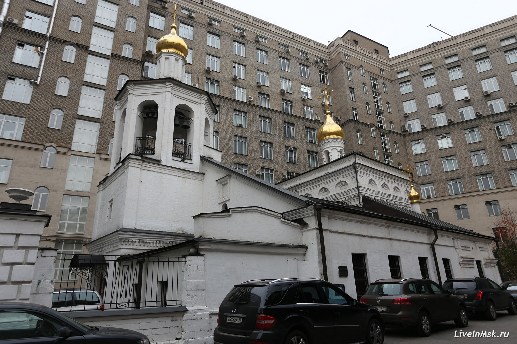 Церковь Михаила Архангела в Овчинниках, фото 2014 года